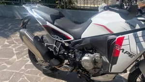 Moto Morini X-Cape 1200 (2026)  (2)