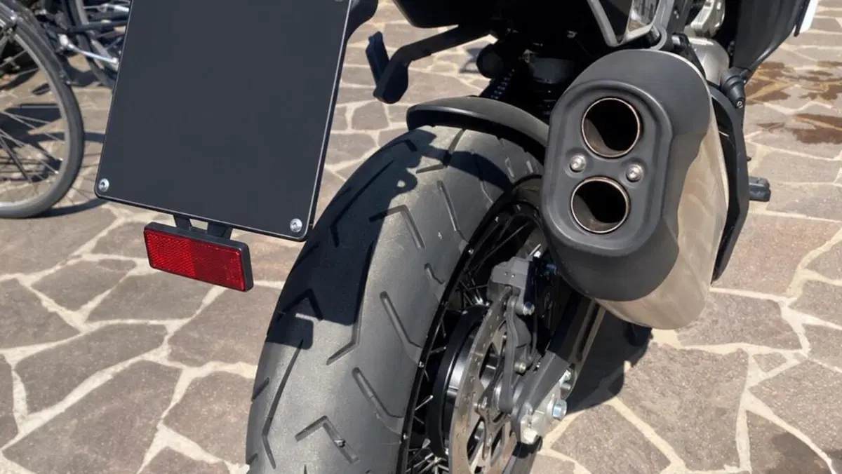 Moto Morini X-Cape 1200 (2026)  (12)