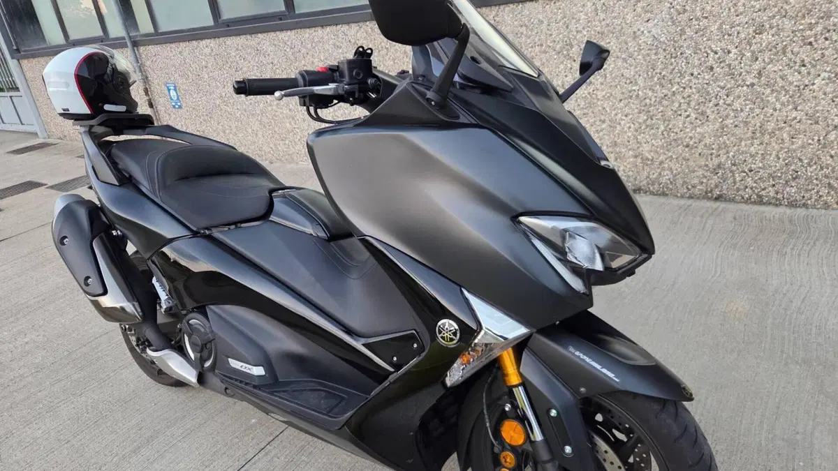 Yamaha T-Max 530 (2017 - 19)  (2)