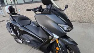 Yamaha T-Max 530 (2017 - 19)  (2)