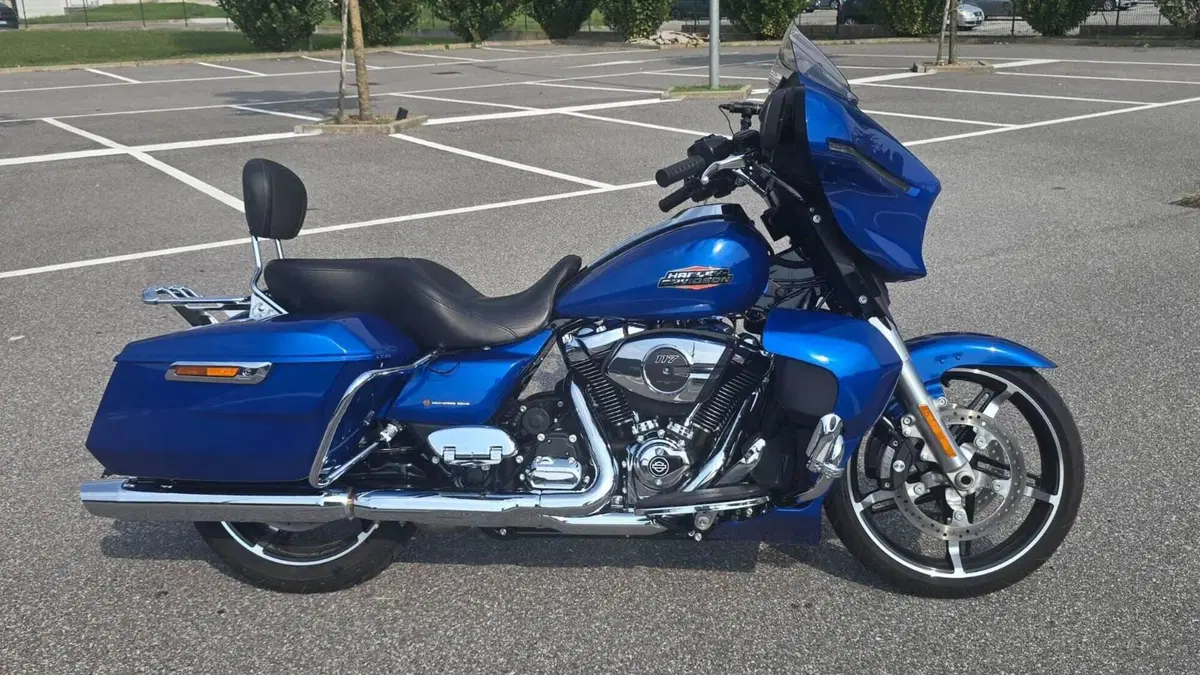 Harley-Davidson Street Glide (2024 - 26)  (8)