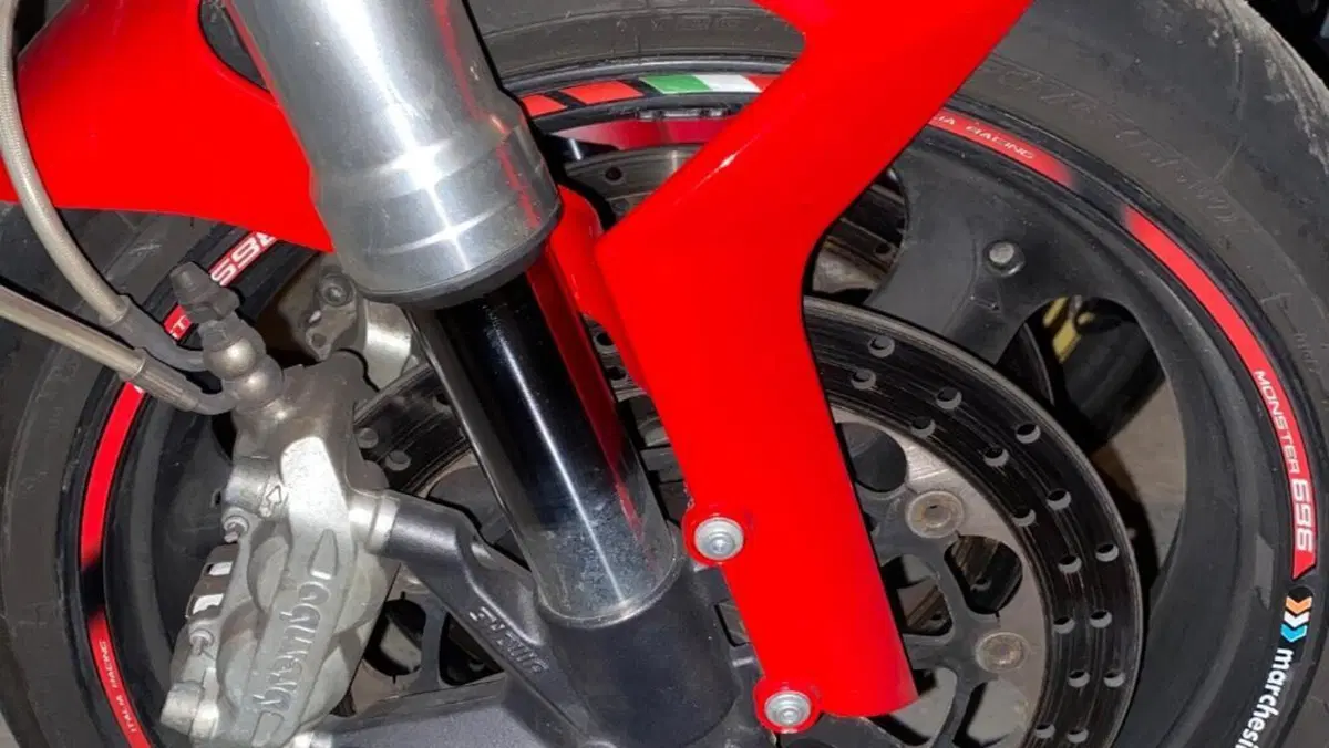 Ducati Monster 696 Plus (2007 - 14)  (5)