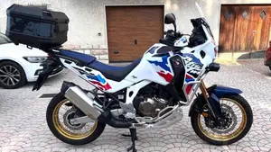 Honda Africa Twin CRF 1100L Adventure Sports (2024 - 26)  (3)