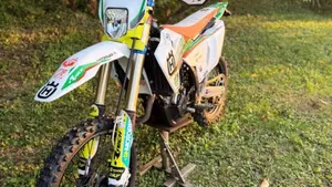 Husqvarna FE 350 Pro (2024)  (6)