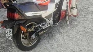 Suzuki   (2)