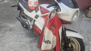 Suzuki   (6)