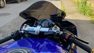 Yamaha YZF R6 (2008 - 09)  (4)