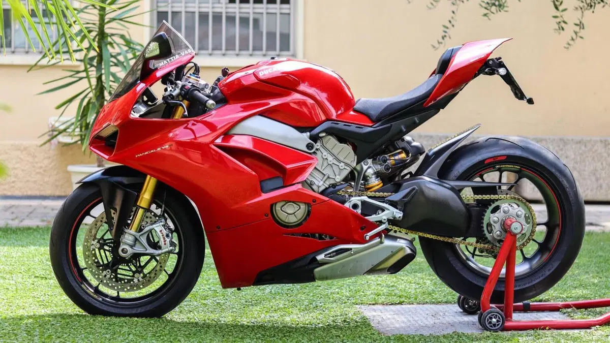 Ducati Panigale V4 S 1100 (2018 - 19)  (5)
