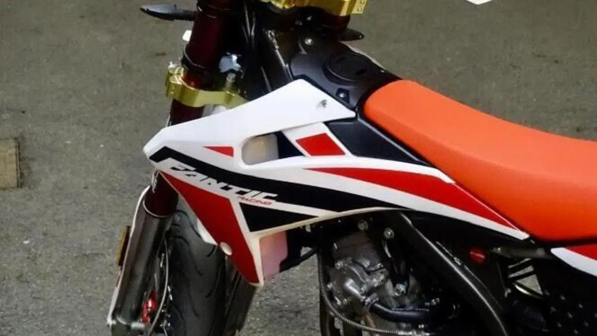 Fantic Motor XMF 125 Motard Competition 4t (2021 - 22)  (3)