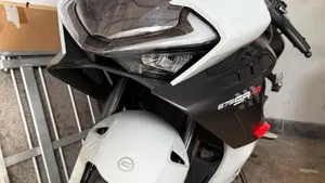 CFMOTO 675SR-R (2025 - 26) 