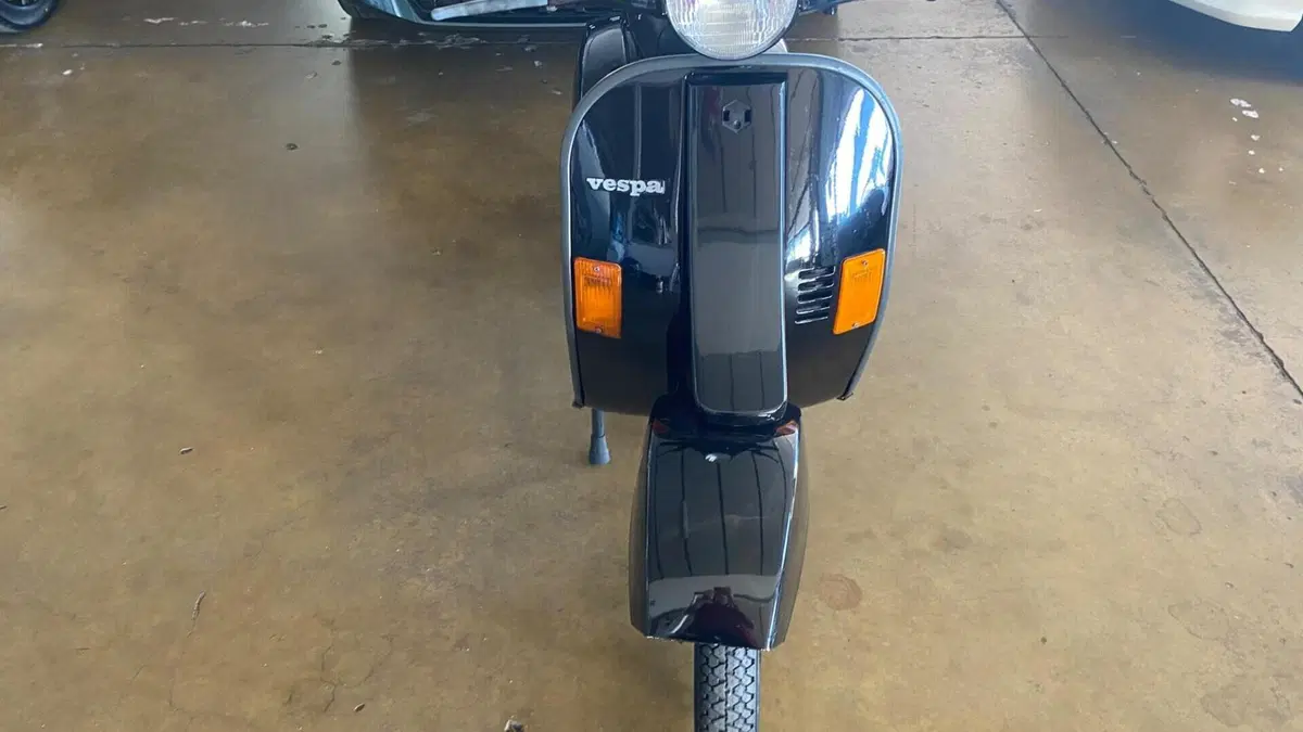 Piaggio Vespa 50 PK  (2)