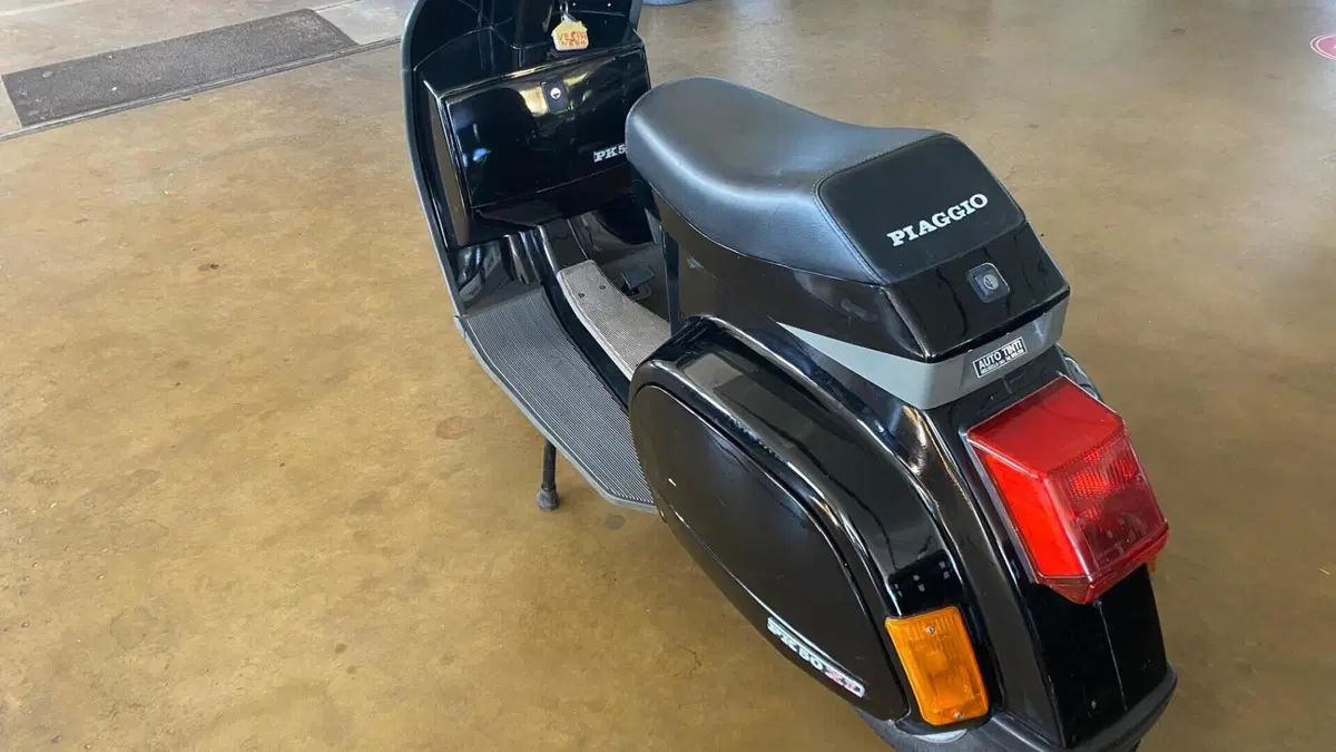 Piaggio Vespa 50 PK  (4)