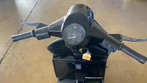 Piaggio Vespa 50 PK  (7)