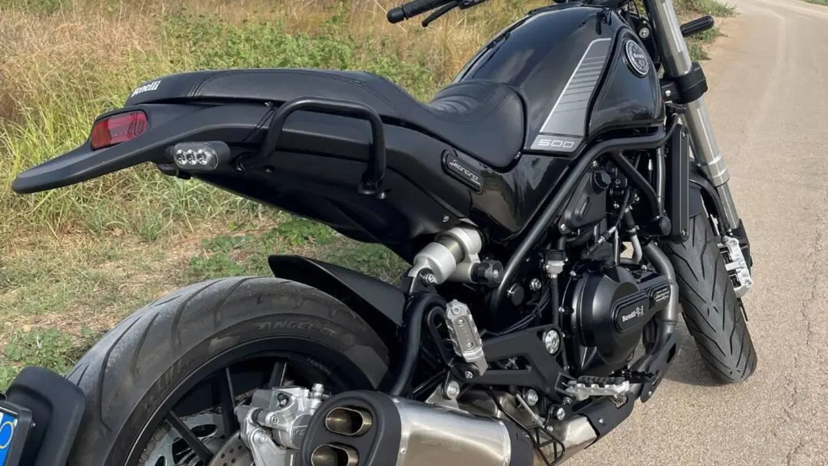 Benelli Leoncino 500 (2021 - 25)  (6)