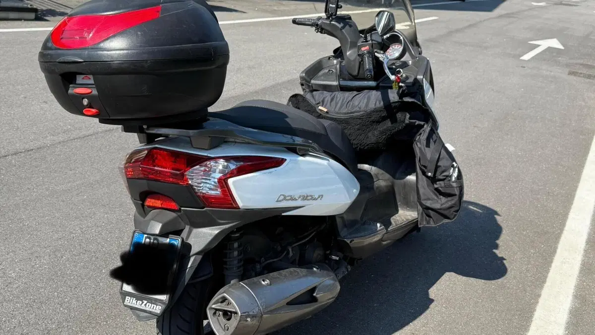 Kymco Downtown 300i (2009 - 17)  (3)