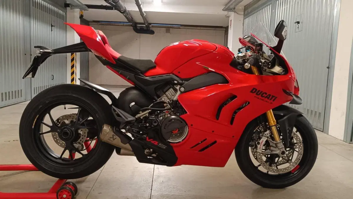 Ducati Panigale V4 S (2022 - 24) 