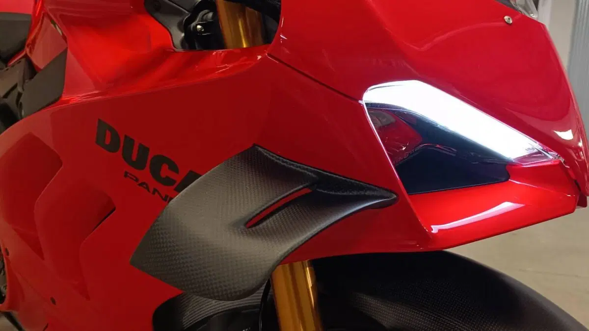 Ducati Panigale V4 S (2022 - 24)  (3)