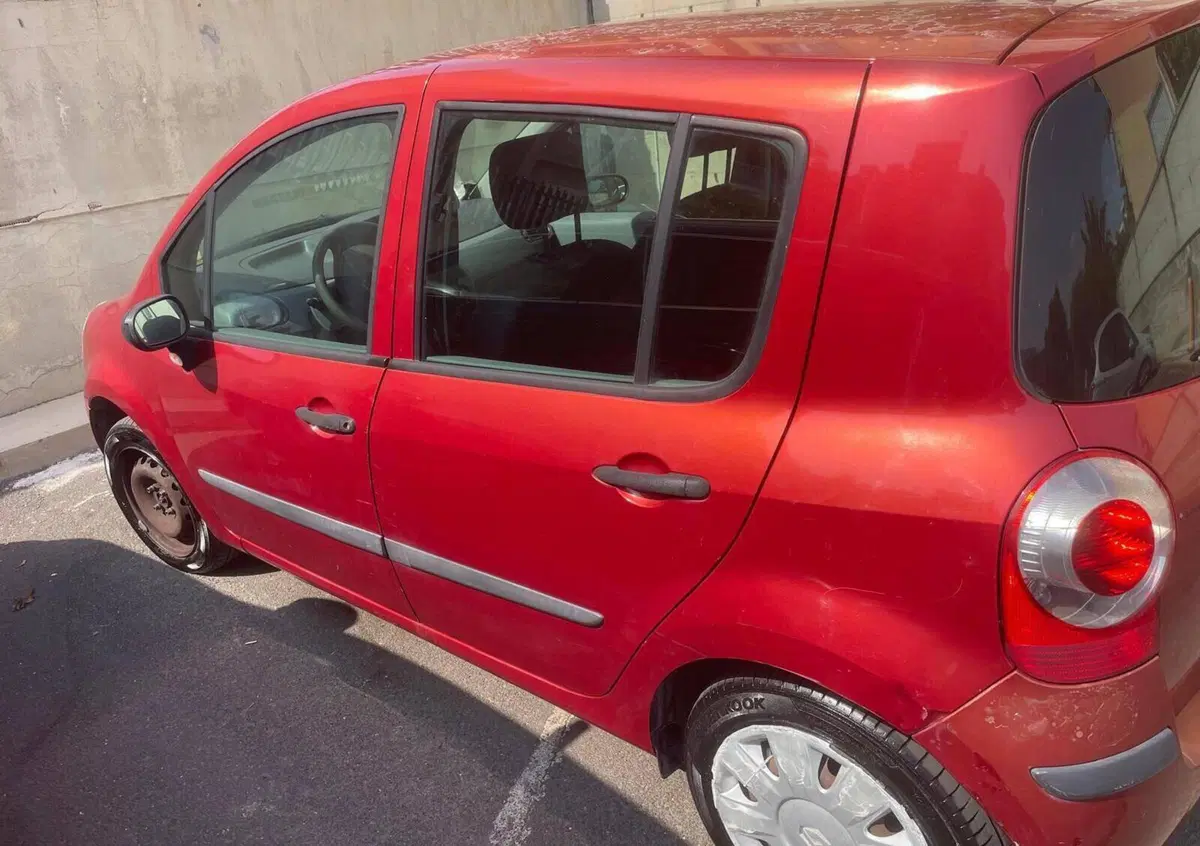 Renault Modus 1.2 16V Saint Tropez