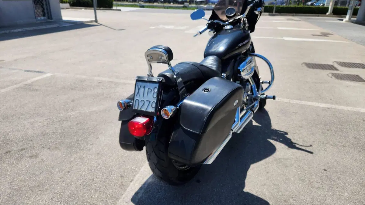 Harley-Davidson 883 (2006 - 07) - XL  (6)