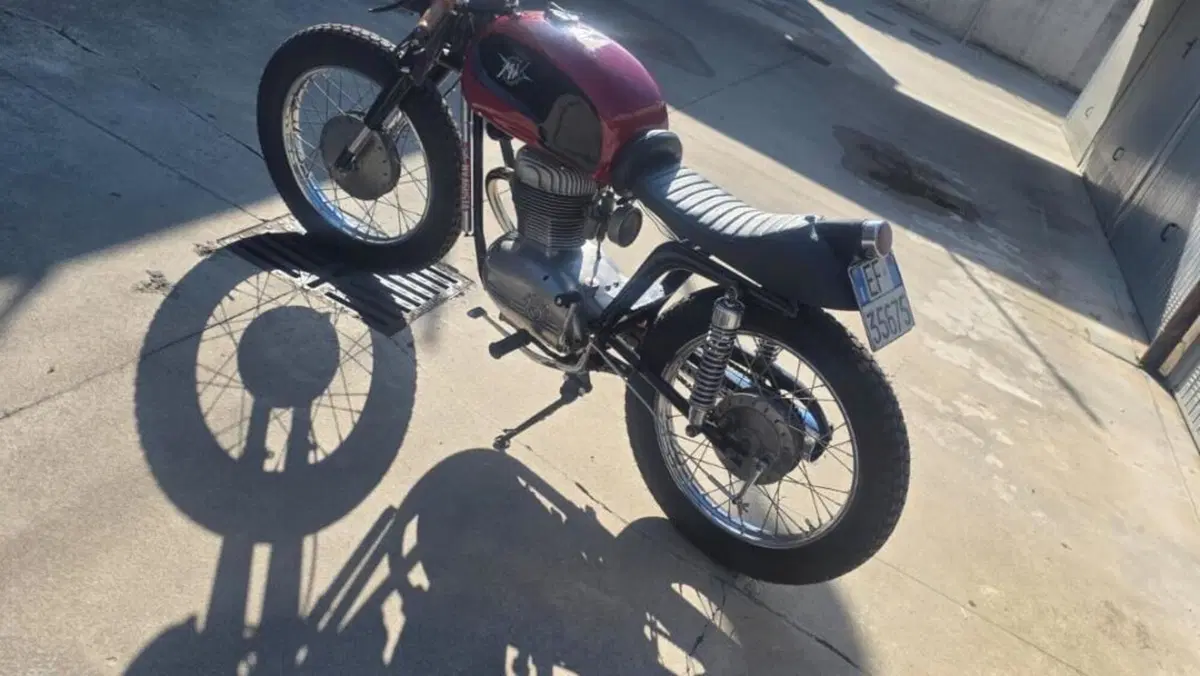 MV Agusta   (9)