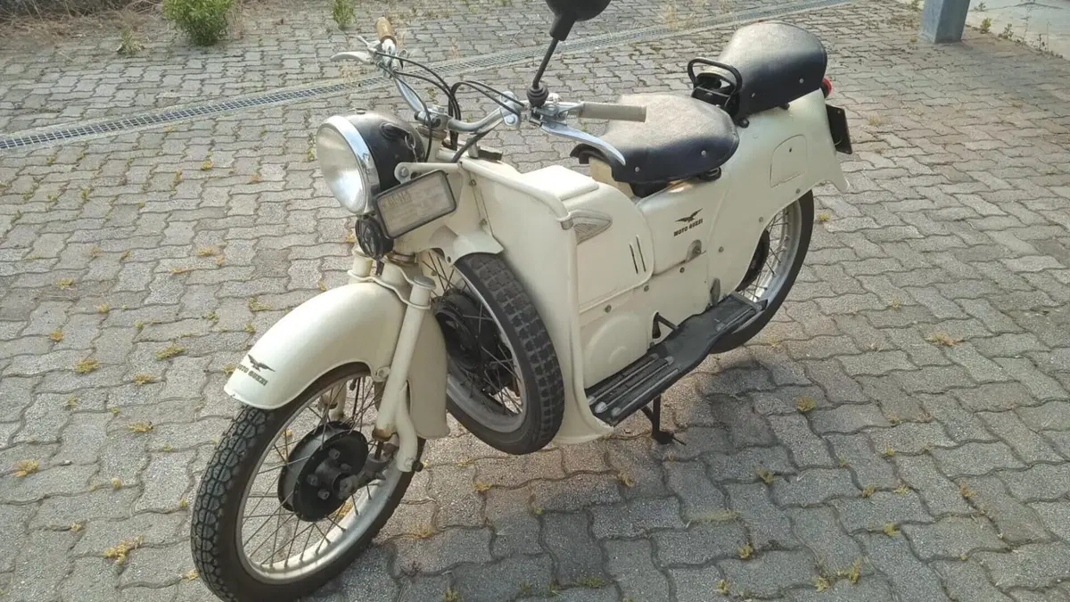 Moto Guzzi   (5)