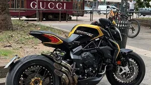 MV Agusta Dragster 800 RR (2018 - 20)  (4)
