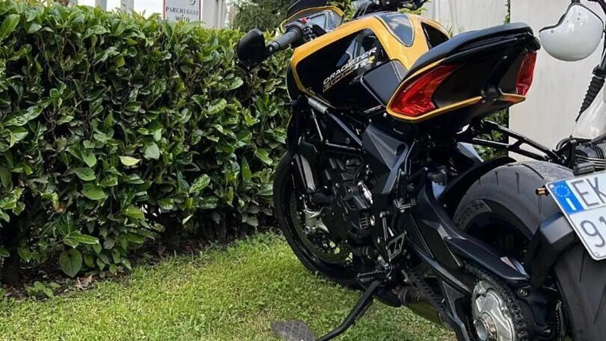 MV Agusta Dragster 800 RR (2018 - 20)  (5)