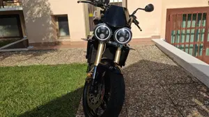 Triumph Street Triple (2007 - 12)  (2)