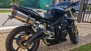 Triumph Street Triple (2007 - 12)  (13)
