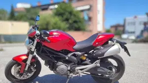 Ducati Monster 696 Plus (2007 - 14) 