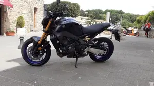 Yamaha MT-09 SP (2021 - 23)  (4)