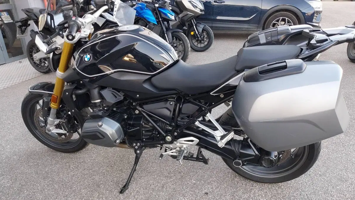 Bmw R 1200 R Black Edition (2017 - 18) 