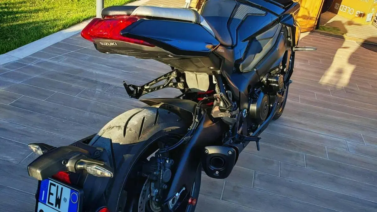Suzuki Katana 1000 (2022 - 26) 