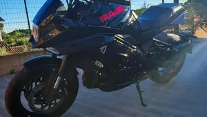 Suzuki Katana 1000 (2022 - 26)  (3)