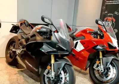 Ducati Panigale V4 1100 SP (2021) - Annuncio 10111218