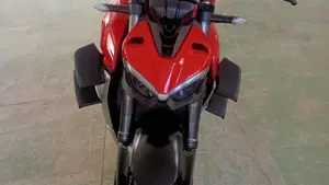Ducati Streetfighter V4 1100 (2021 - 22)  (2)