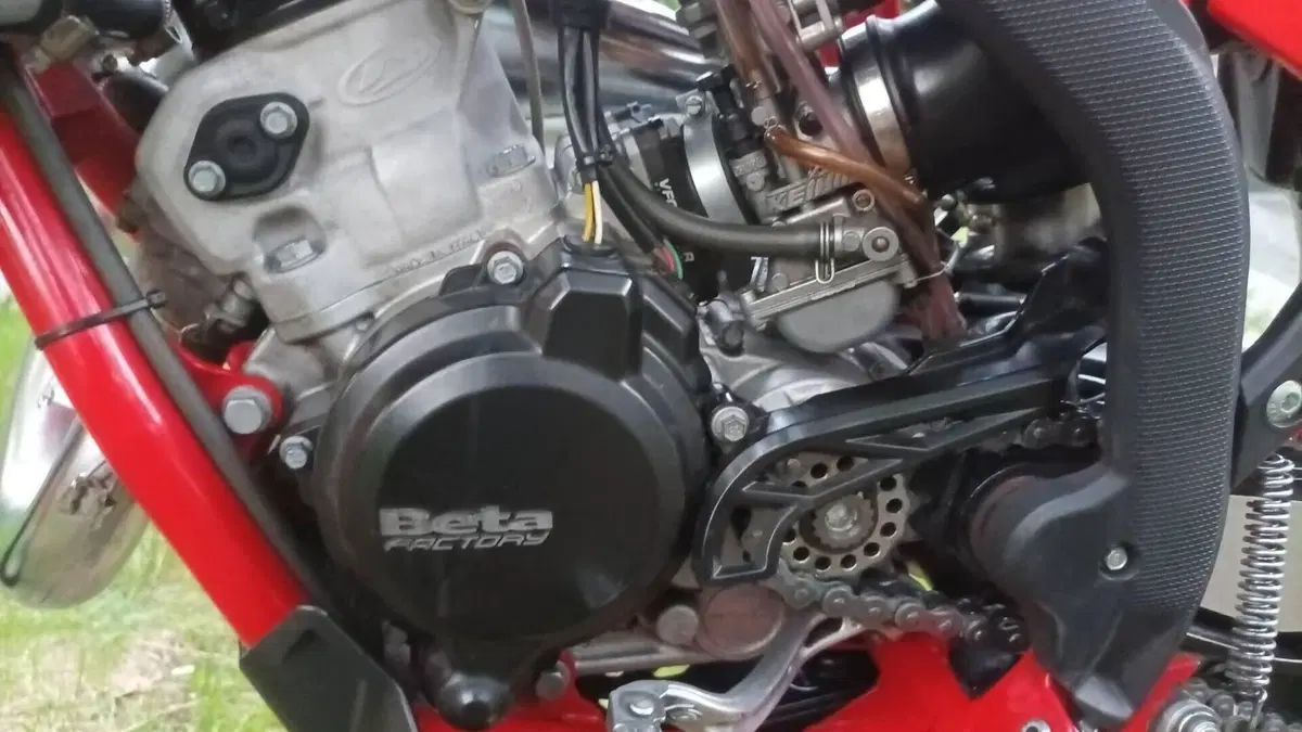 Betamotor RR 125 2T Enduro (2023)  (4)