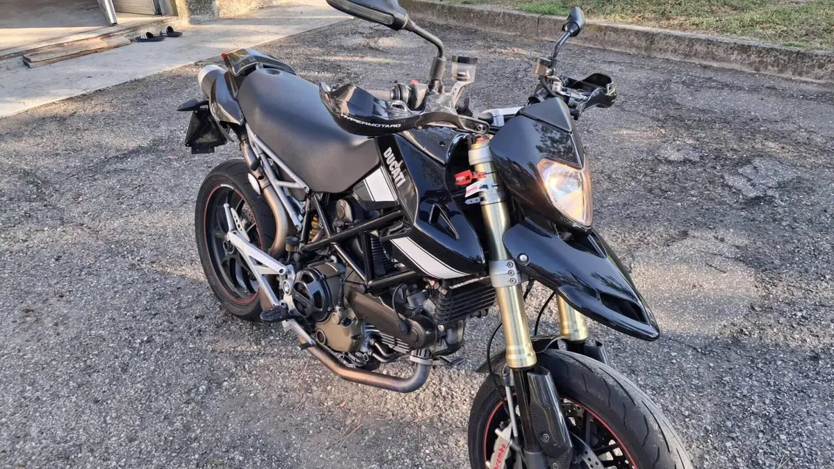 Ducati Hypermotard 1100 S (2007 - 09)  (2)