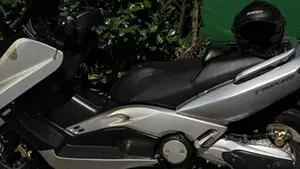 Yamaha   (2)