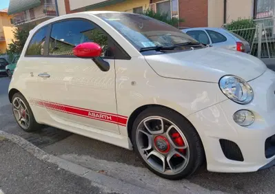 Abarth 500 1.4 Turbo T-Jet (2)