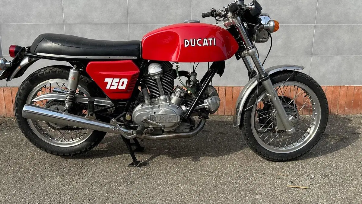 Ducati   (2)