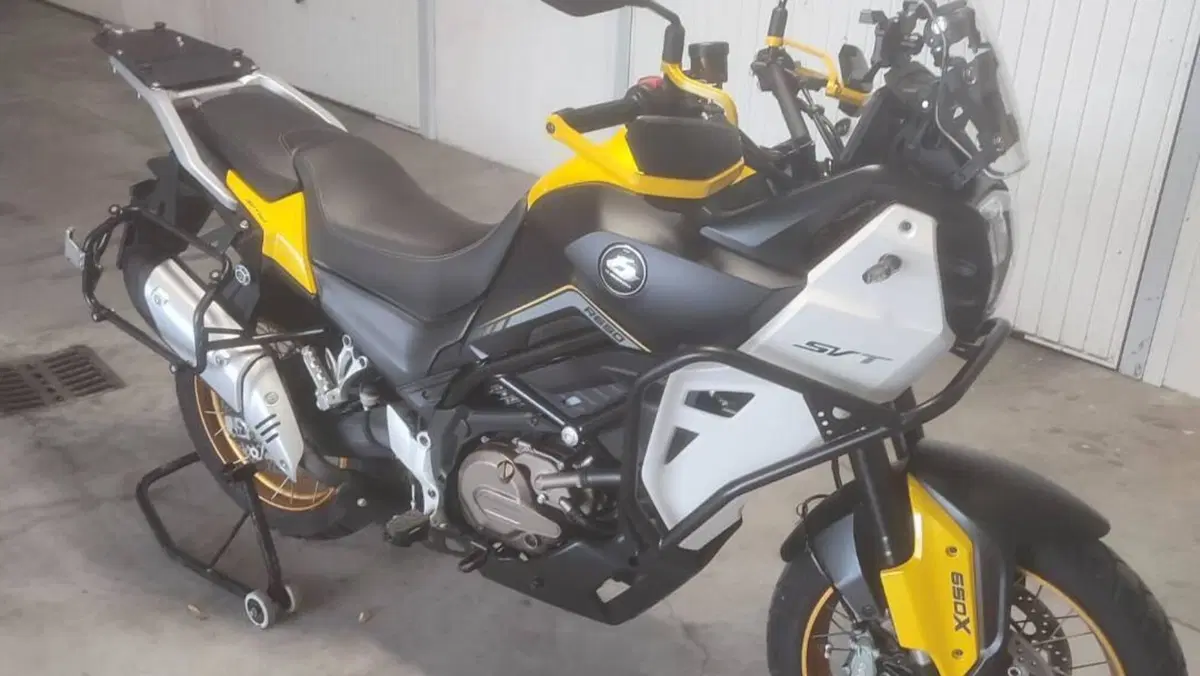 QJ Motor SVT 650 X (2024)  (6)