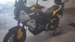 QJ Motor SVT 650 X (2024)  (11)