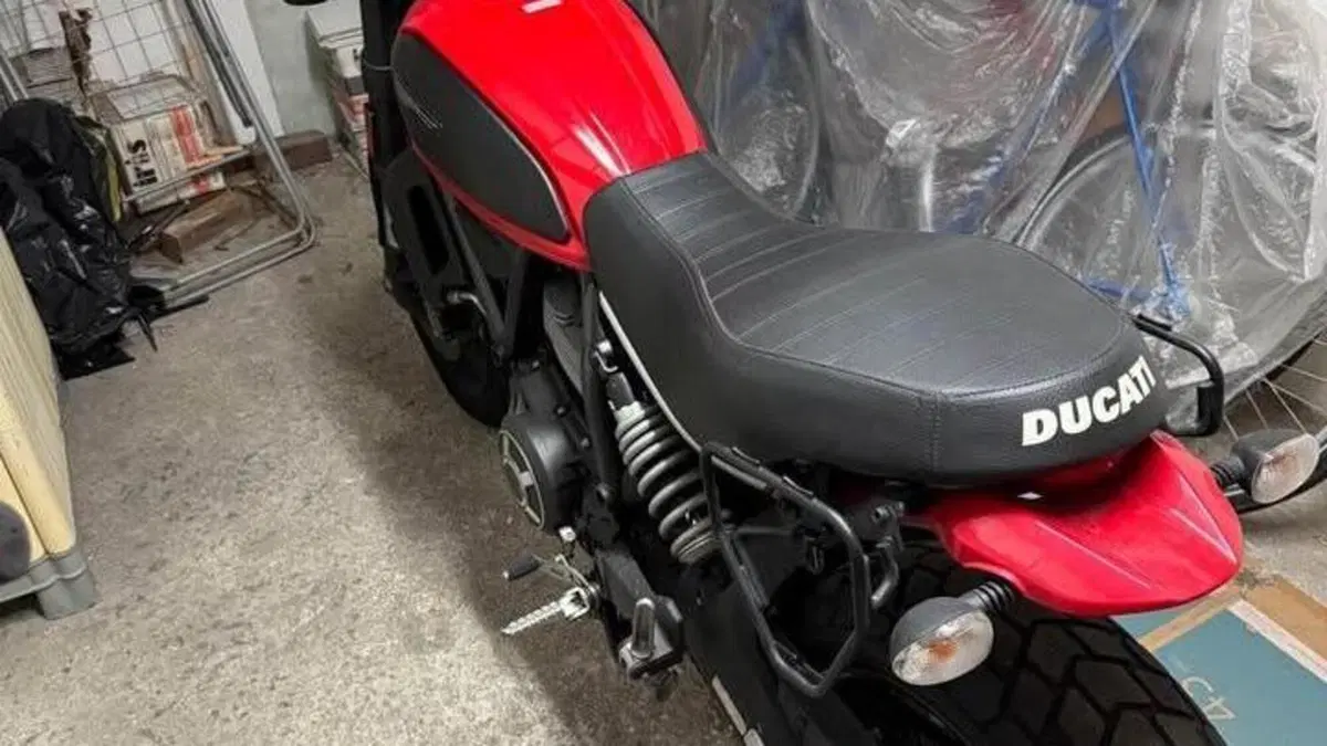 Ducati Scrambler 800 Icon (2017 - 20)  (3)