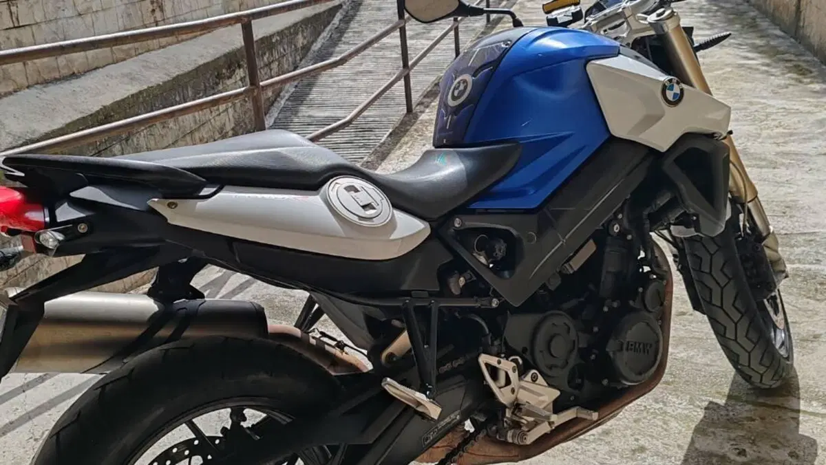 Bmw F 800 R (2015 - 16)  (3)