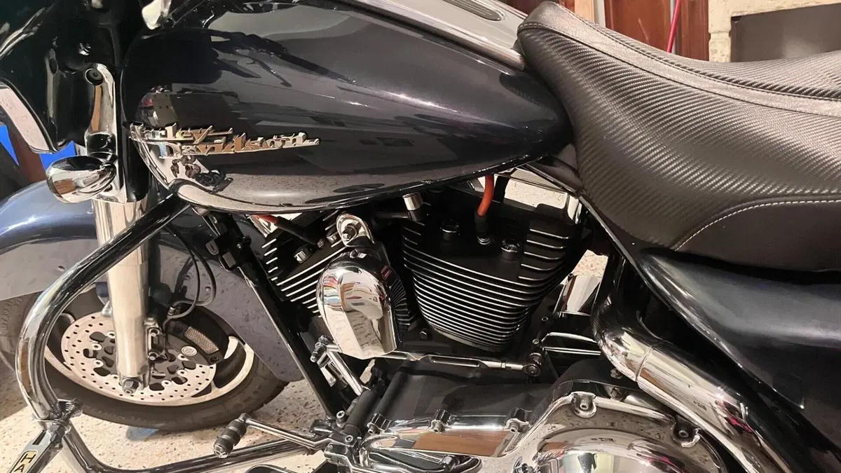 Harley-Davidson 1584 Street Glide (2008 - 10) - FLHX  (9)