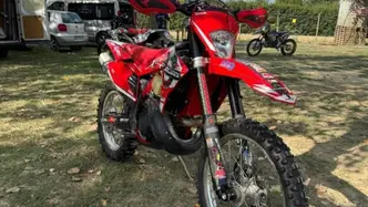 GASGAS EC 300 (2024) usata