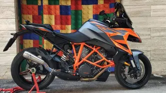 KTM 1290 Super Duke GT (2021 - 25) usata