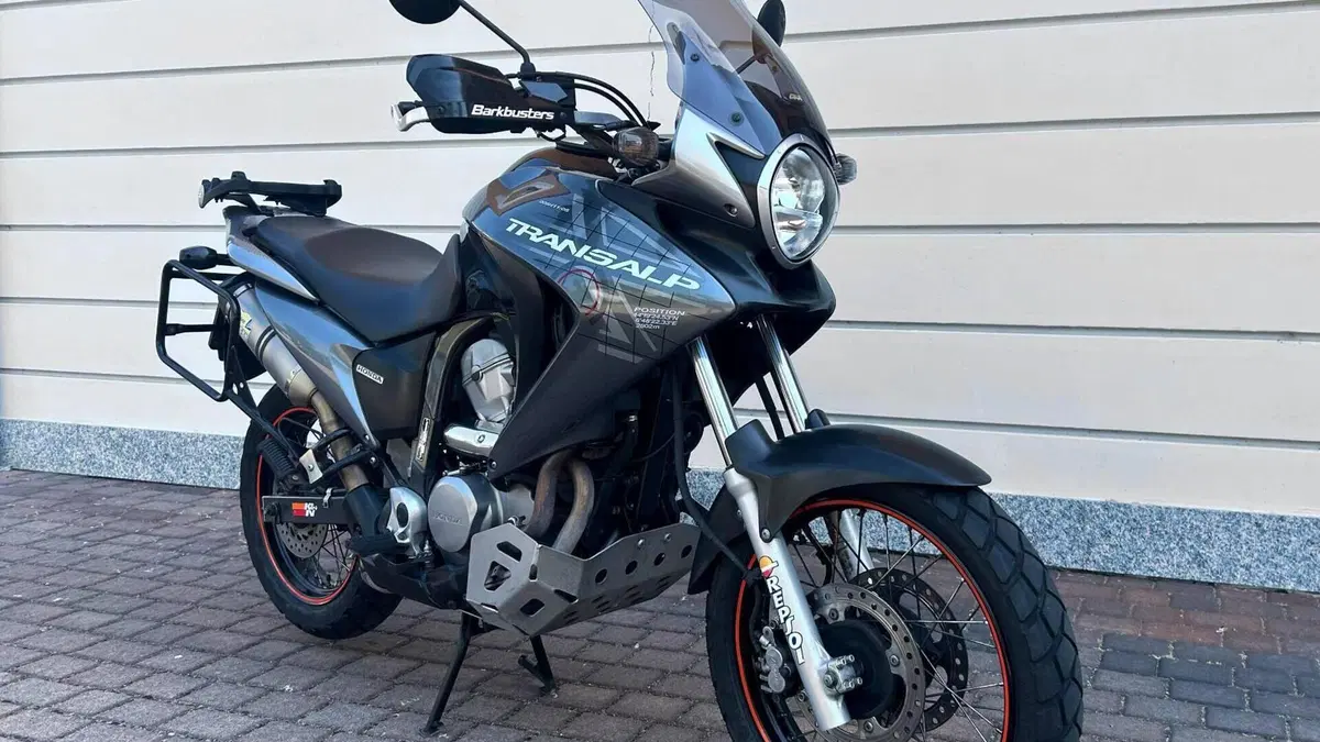 Honda Transalp XL 700 V (2007 - 13)  (3)