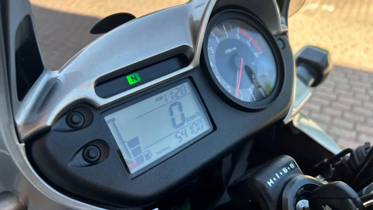Honda Transalp XL 700 V (2007 - 13)  (5)